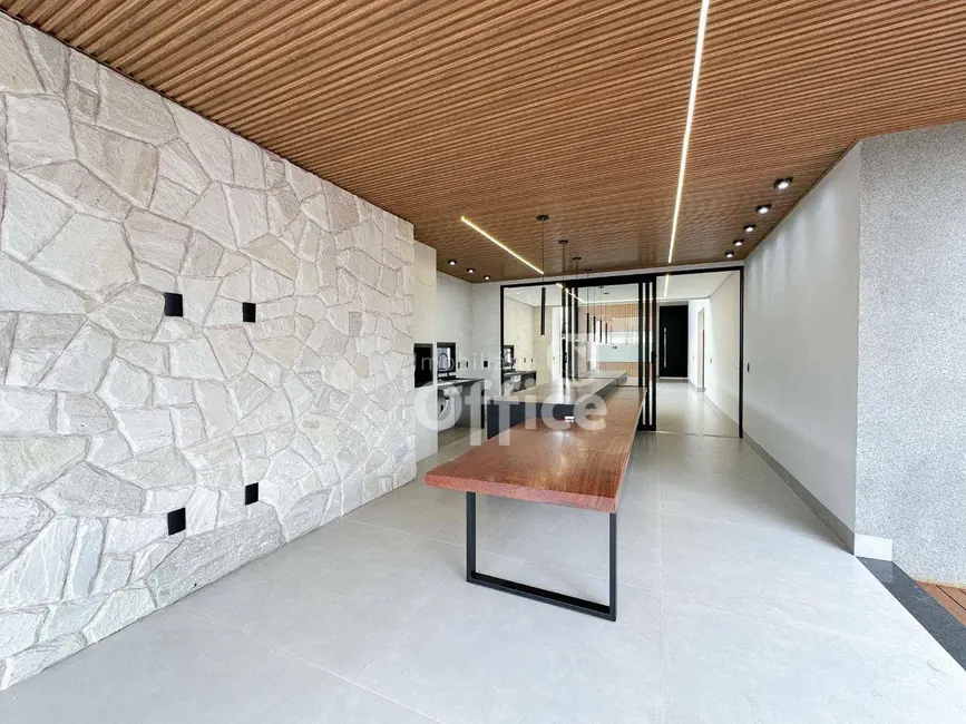 Foto 9 de Casa de Condomínio com 3 quartos à venda, 490m2 em Residencial Anaville, Anapolis - GO