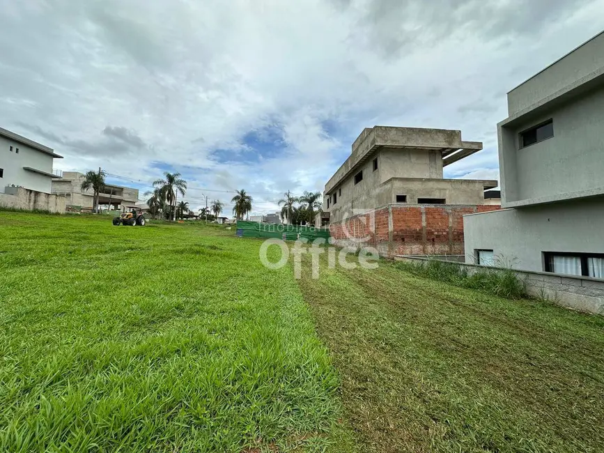 Foto 3 de Terreno / Lote à venda, 490m2 em Residencial Anaville, Anapolis - GO