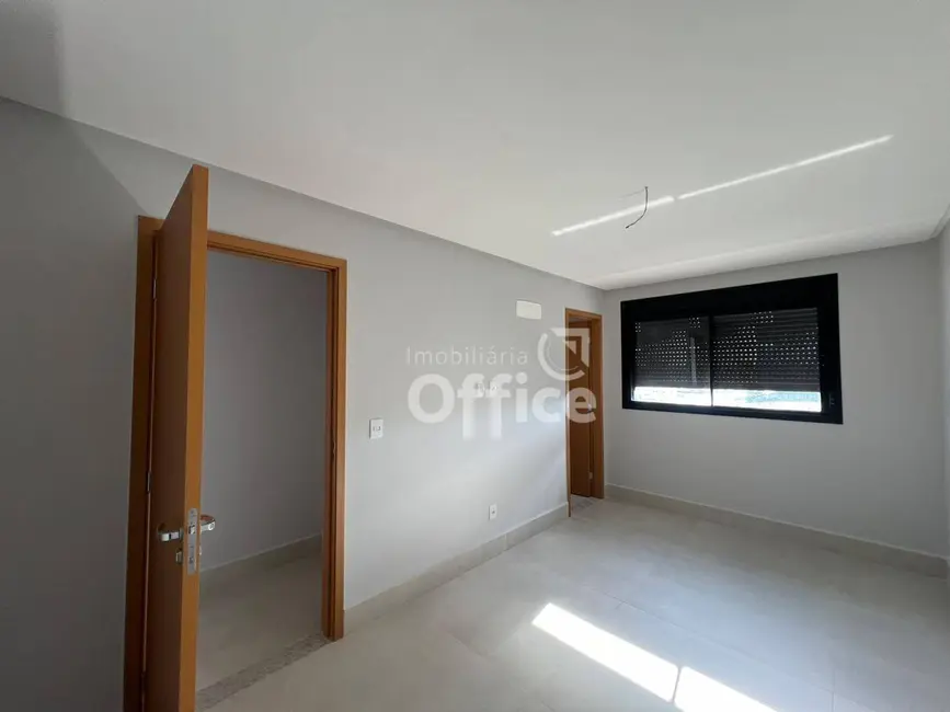 Foto 2 de Apartamento com 2 quartos para alugar, 70m2 em Cidade Universitária, Anapolis - GO