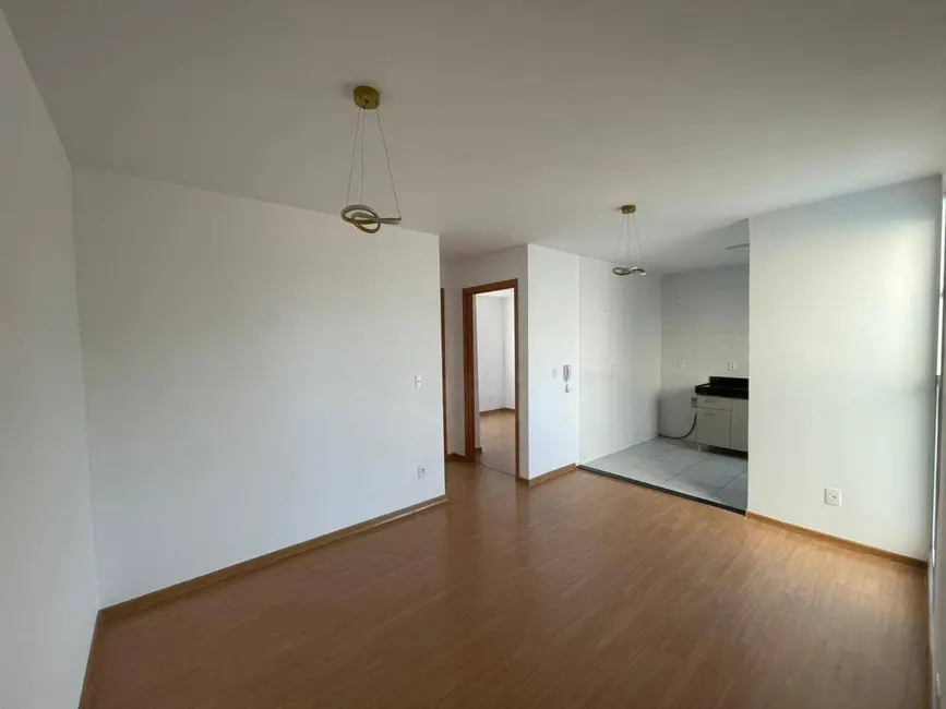 Foto 2 de Apartamento com 2 quartos à venda, 41m2 em Vila Jaiara, Anapolis - GO