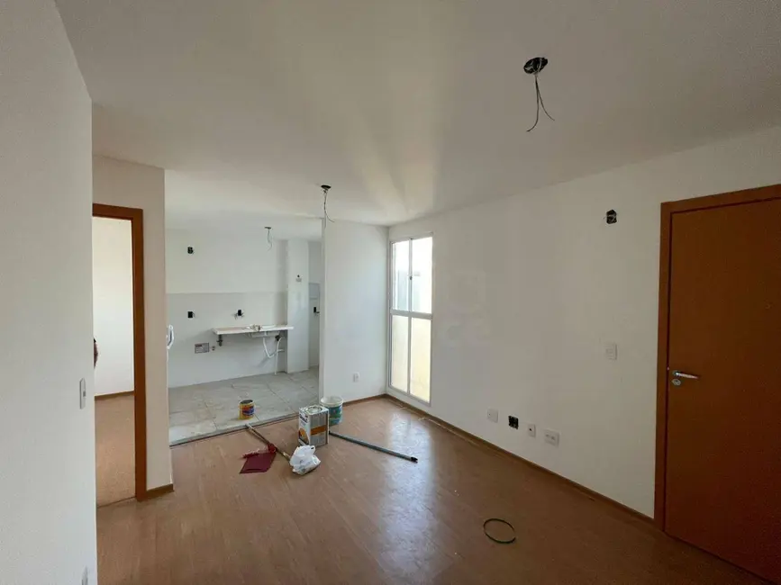 Foto 1 de Apartamento com 2 quartos à venda, 41m2 em Vila Jaiara, Anapolis - GO
