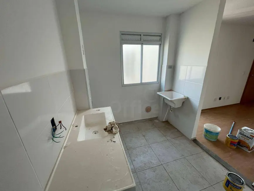 Foto 3 de Apartamento com 2 quartos à venda, 41m2 em Vila Jaiara, Anapolis - GO