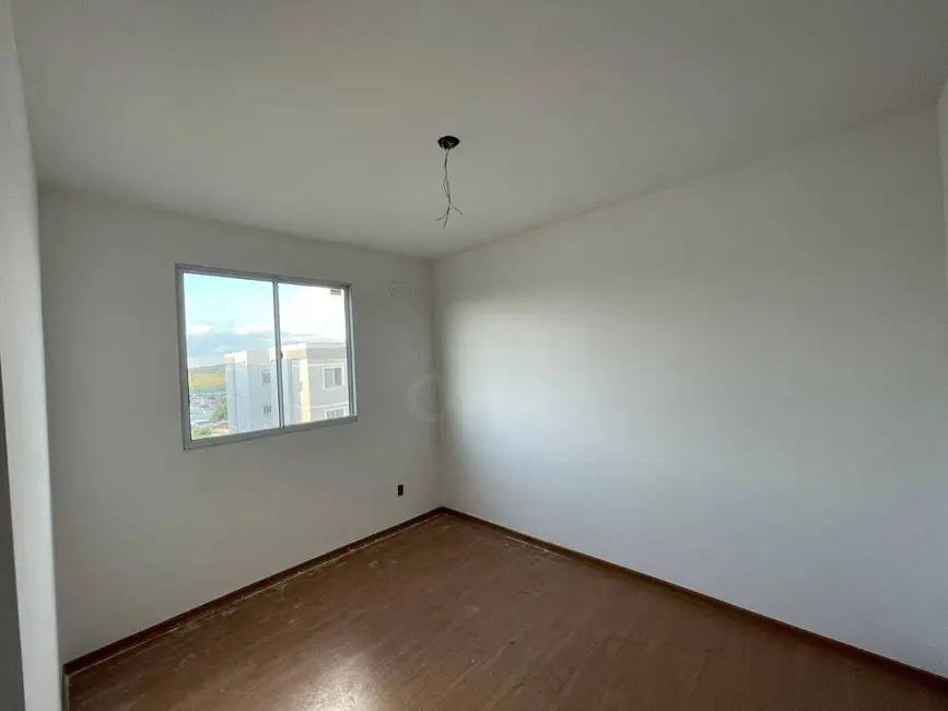 Foto 7 de Apartamento com 2 quartos à venda, 41m2 em Vila Jaiara, Anapolis - GO