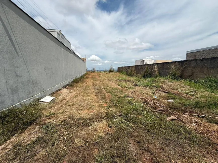 Foto 1 de Terreno / Lote à venda, 360m2 em Setor Sul Jamil Miguel, Anapolis - GO