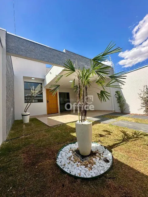 Foto 1 de Casa com 3 quartos à venda, 150m2 em Residencial Cerejeiras, Anapolis - GO