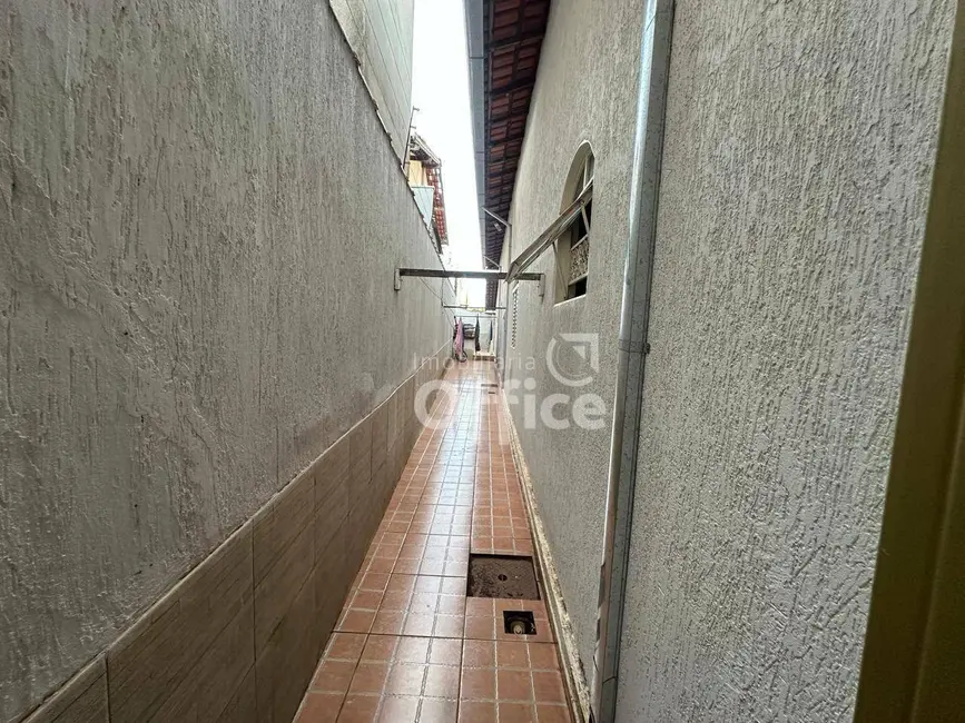 Foto 3 de Casa com 4 quartos à venda, 550m2 em Jundiaí, Anapolis - GO