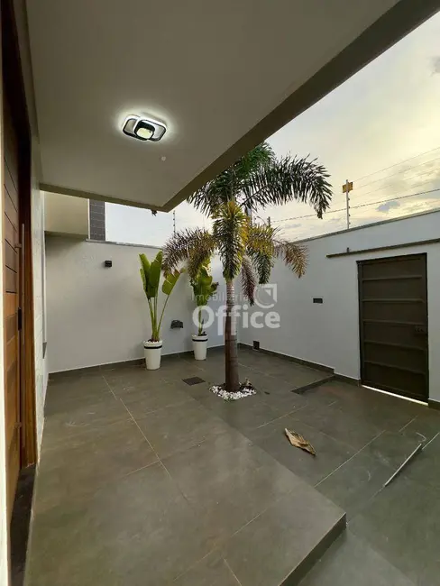 Casa com 3 quartos à venda, 200m2 em Residencial Ayrton Senna, Anapolis - GO - imagem 5 Foto 5 de Casa com 3 quartos à venda, 200m2 em Residencial Ayrton Senna, Anapolis - GO