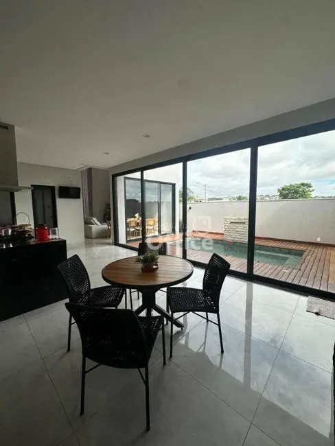 Casa de Condomínio com 3 quartos à venda, 360m2 em Anapolis - GO - imagem 7 Foto 7 de Casa de Condomínio com 3 quartos à venda, 360m2 em Anapolis - GO