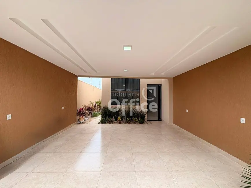 Casa com 3 quartos à venda, 230m2 em Nova Vila Jaiara, Anapolis - GO - imagem 8 Foto 8 de Casa com 3 quartos à venda, 230m2 em Nova Vila Jaiara, Anapolis - GO