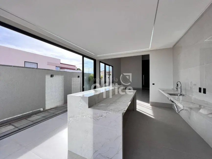 Casa de Condomínio com 4 quartos à venda, 360m2 em Anapolis - GO - imagem 7 Foto 7 de Casa de Condomínio com 4 quartos à venda, 360m2 em Anapolis - GO