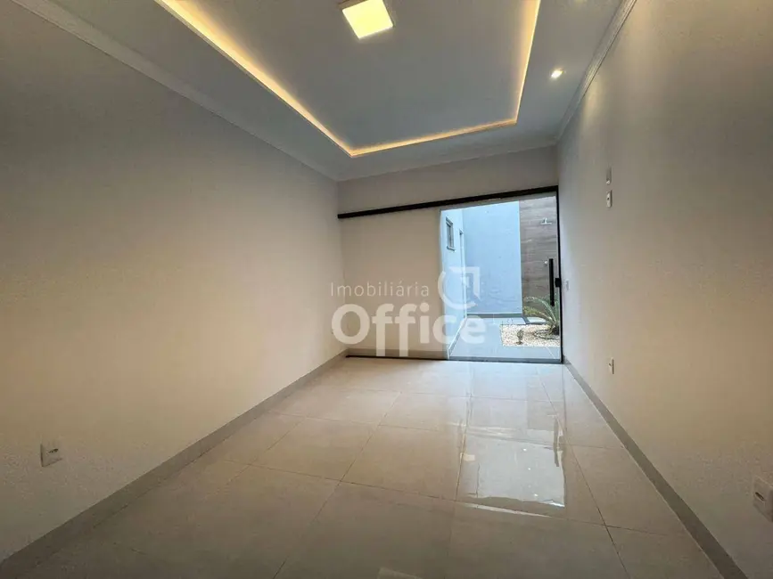 Foto 8 de Casa com 3 quartos à venda, 200m2 em Residencial Tangará, Anapolis - GO
