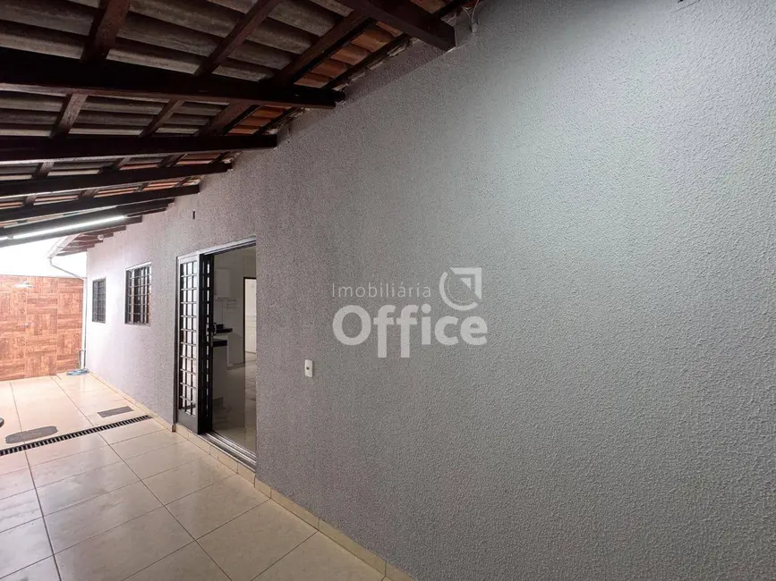 Foto 7 de Casa com 3 quartos para alugar, 200m2 em Residencial Gabriela, Anapolis - GO