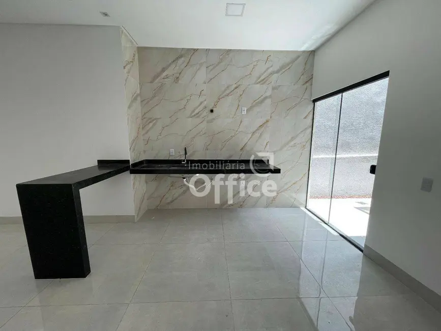 Foto 6 de Casa com 3 quartos à venda, 150m2 em Anapolis - GO
