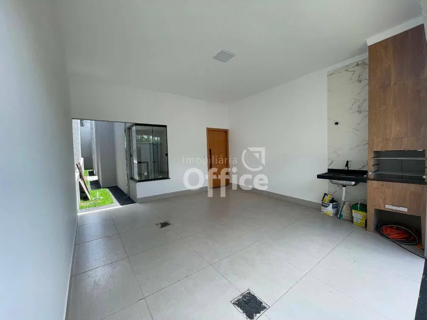 Foto 2 de Casa com 3 quartos à venda, 150m2 em Anapolis - GO
