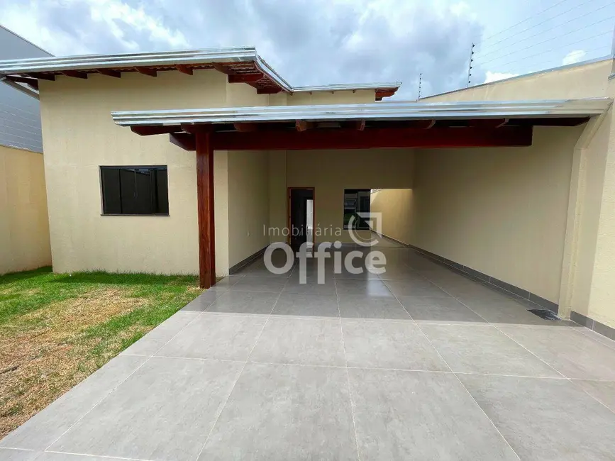 Foto 1 de Casa com 3 quartos à venda, 200m2 em Loteamento Residencial Verona, Anapolis - GO
