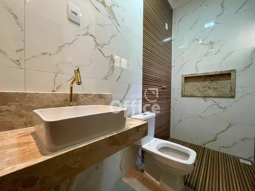 Foto 9 de Casa com 3 quartos à venda, 200m2 em Loteamento Residencial Verona, Anapolis - GO