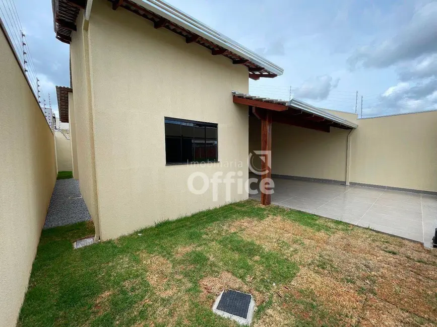 Foto 2 de Casa com 3 quartos à venda, 200m2 em Loteamento Residencial Verona, Anapolis - GO