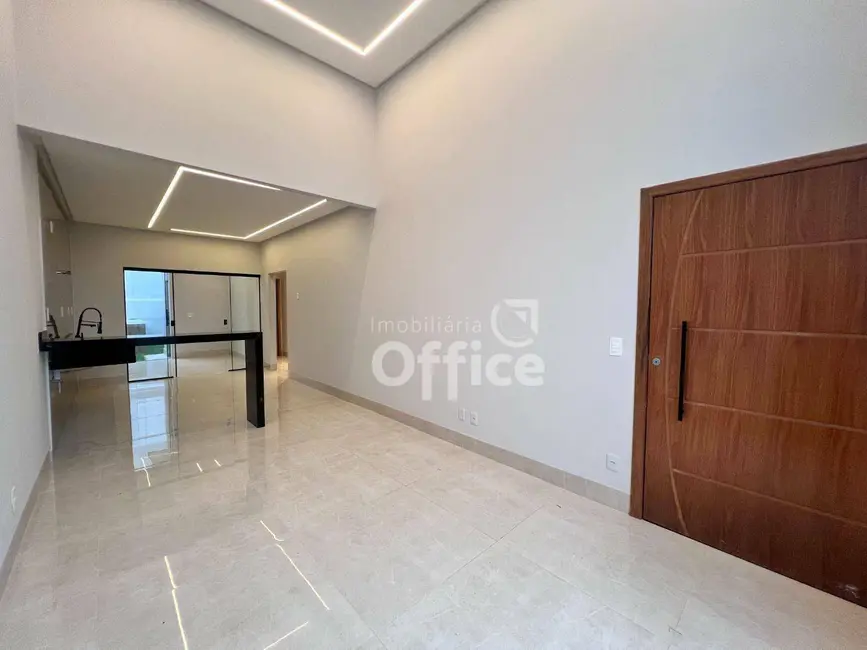 Casa com 3 quartos à venda, 200m2 em Jardim Itália, Anapolis - GO - imagem 4 Foto 4 de Casa com 3 quartos à venda, 200m2 em Jardim Itália, Anapolis - GO
