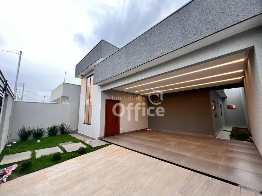 Casa com 3 quartos à venda, 200m2 em Jardim Itália, Anapolis - GO - imagem 1 Foto 1 de Casa com 3 quartos à venda, 200m2 em Jardim Itália, Anapolis - GO