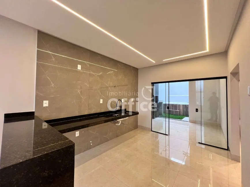 Casa com 3 quartos à venda, 200m2 em Jardim Itália, Anapolis - GO - imagem 6 Foto 6 de Casa com 3 quartos à venda, 200m2 em Jardim Itália, Anapolis - GO