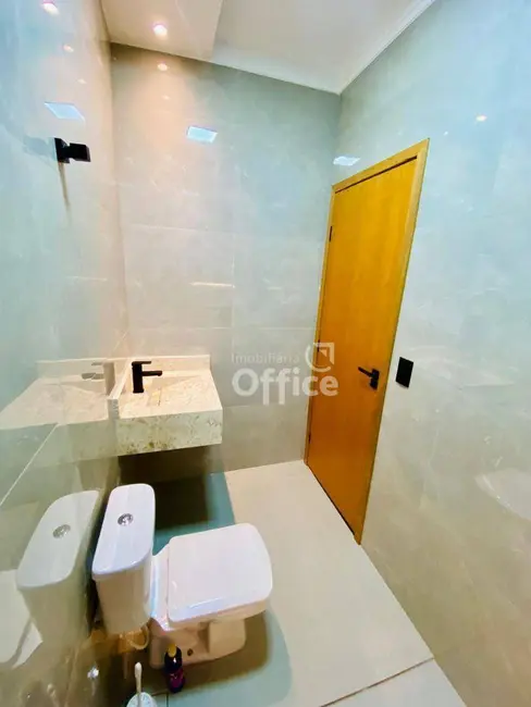 Foto 5 de Casa com 3 quartos à venda, 190m2 em Goianapolis - GO
