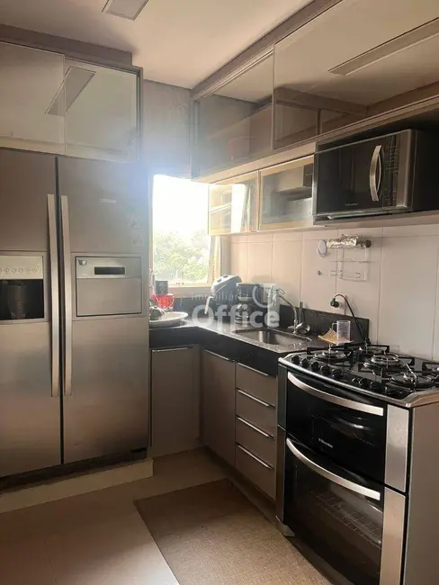Foto 4 de Apartamento com 3 quartos à venda, 87m2 em Maracanã, Anapolis - GO