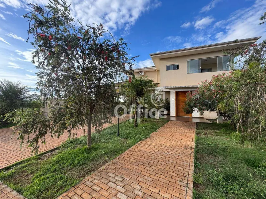 Foto 4 de Casa de Condomínio com 4 quartos para alugar, 2000m2 em Anapolis - GO