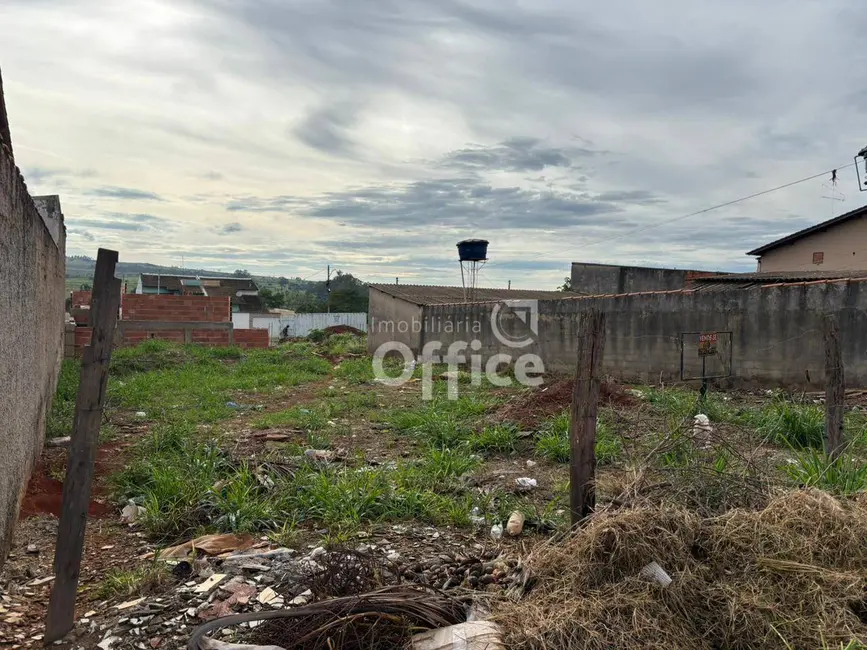 Terreno / Lote à venda, 300m2 em Residencial Monte Sinai, Anapolis - GO - imagem 2 Foto 2 de Terreno / Lote à venda, 300m2 em Residencial Monte Sinai, Anapolis - GO