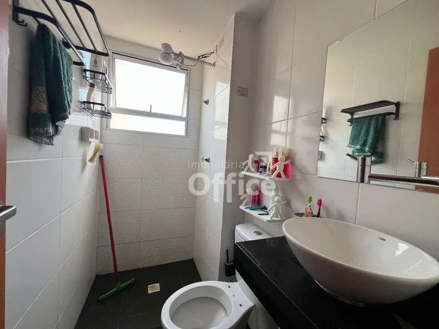 Foto 7 de Apartamento com 2 quartos à venda, 40m2 em Vila Jaiara, Anapolis - GO