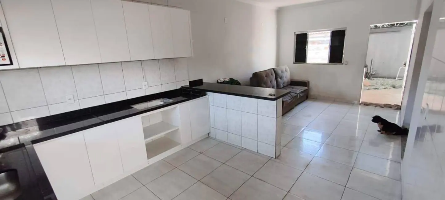 Foto 5 de Casa com 2 quartos à venda, 300m2 em Residencial Flor do Cerrado, Anapolis - GO
