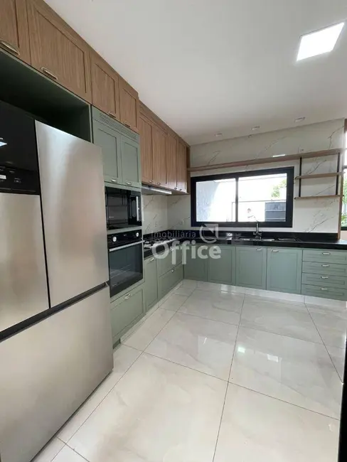 Foto 5 de Casa com 3 quartos à venda, 150m2 em Anapolis - GO