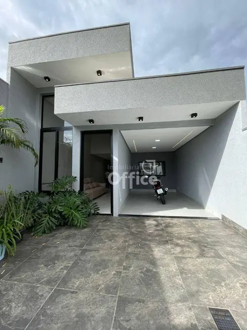 Foto 1 de Casa com 3 quartos à venda, 150m2 em Anapolis - GO