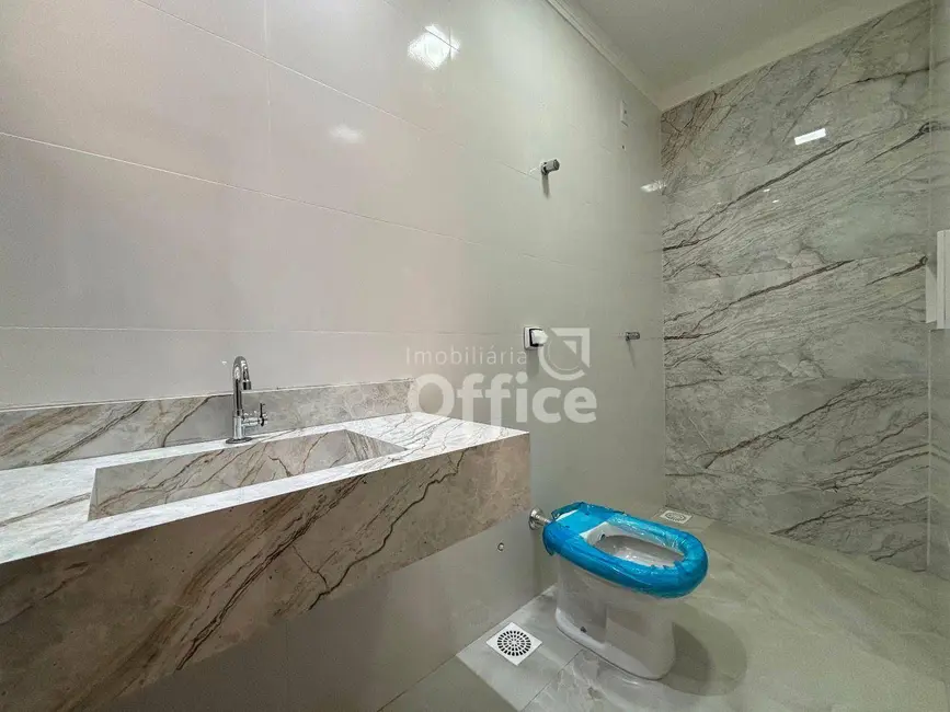 Foto 8 de Casa com 3 quartos à venda, 168m2 em Anapolis - GO