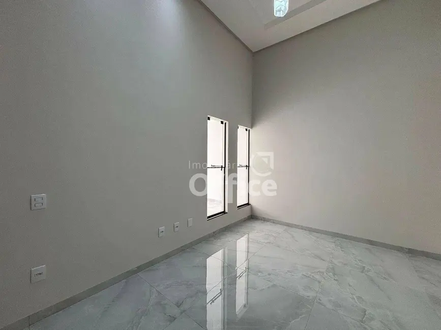 Foto 3 de Casa com 3 quartos à venda, 168m2 em Anapolis - GO