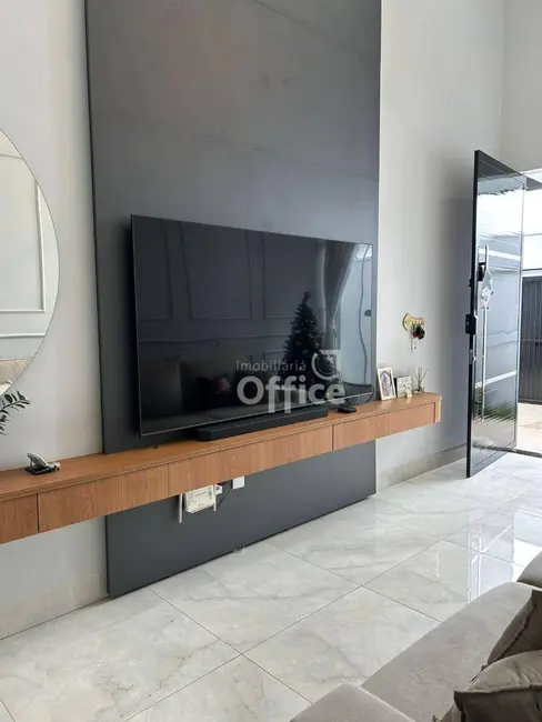 Foto 5 de Casa com 3 quartos à venda, 200m2 em Jardim Itália, Anapolis - GO