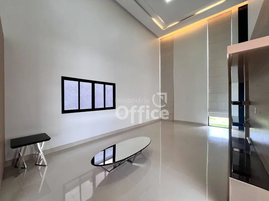 Foto 2 de Casa de Condomínio com 4 quartos à venda, 490m2 em Residencial Anaville, Anapolis - GO