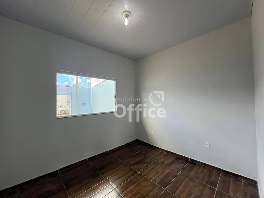 Foto 8 de Casa com 3 quartos para alugar, 200m2 em Residencial Gabriela, Anapolis - GO