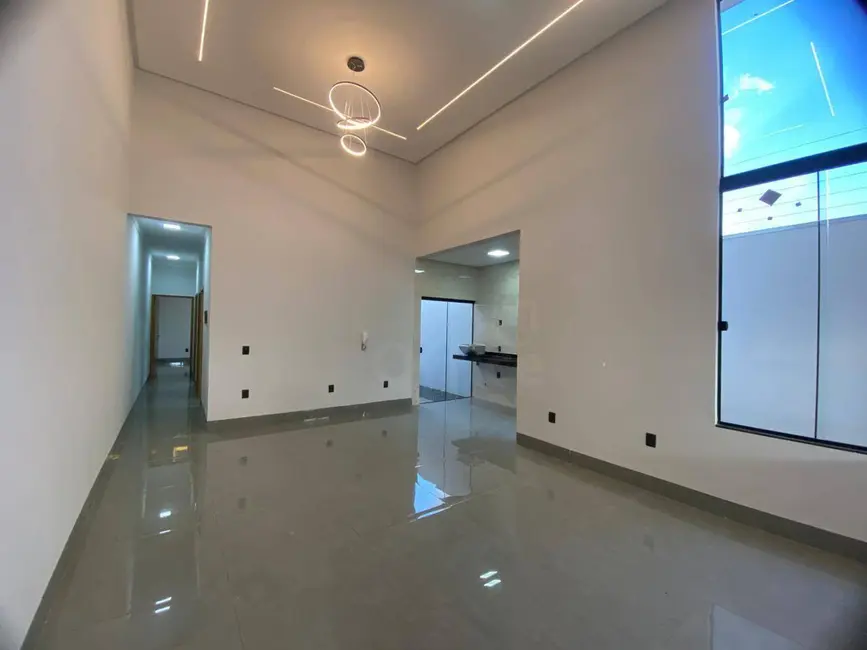 Foto 3 de Casa com 3 quartos à venda, 150m2 em Residencial Veneza, Anapolis - GO