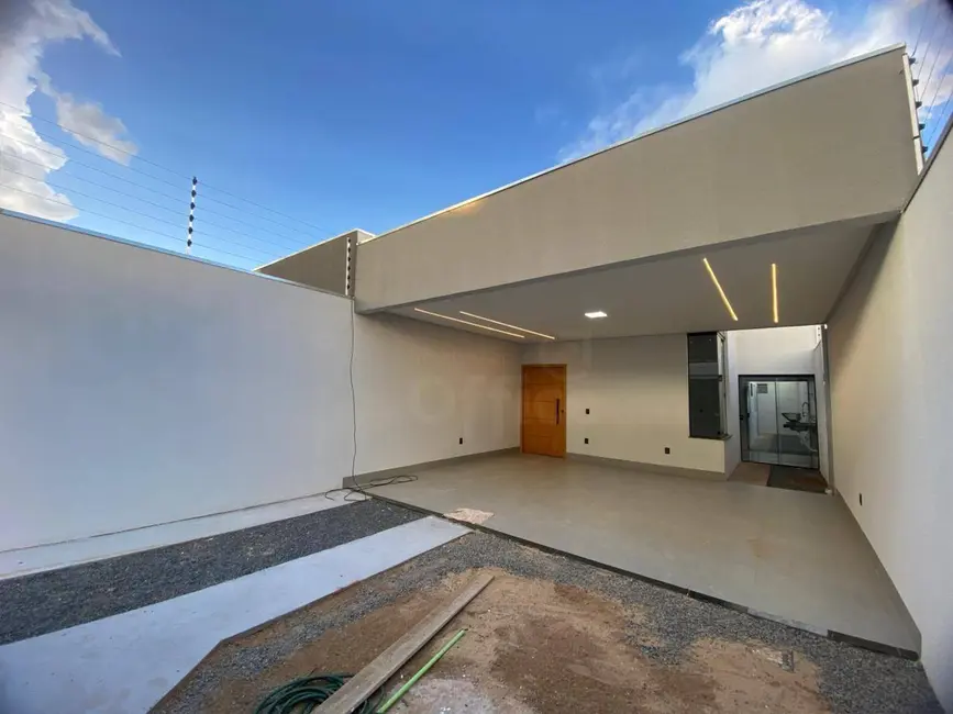 Foto 2 de Casa com 3 quartos à venda, 150m2 em Residencial Veneza, Anapolis - GO