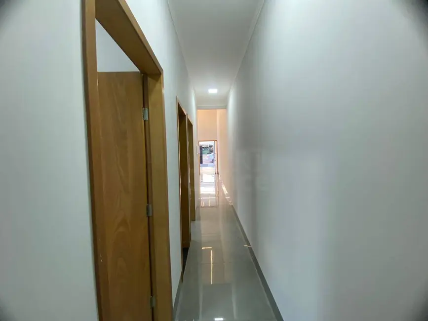 Foto 6 de Casa com 3 quartos à venda, 150m2 em Residencial Veneza, Anapolis - GO