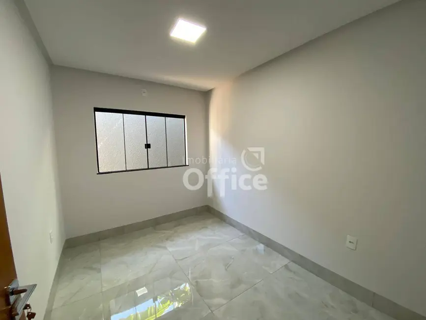 Foto 6 de Casa com 3 quartos à venda, 150m2 em Residencial Flor do Cerrado, Anapolis - GO