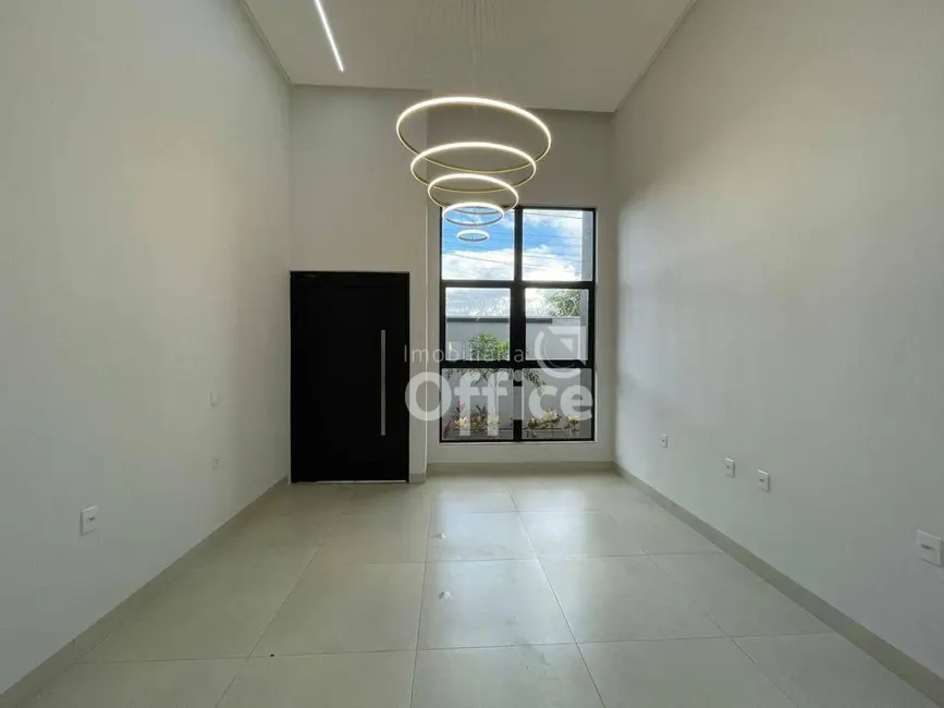 Foto 7 de Casa com 3 quartos à venda, 300m2 em Jibran El Hadj, Anapolis - GO