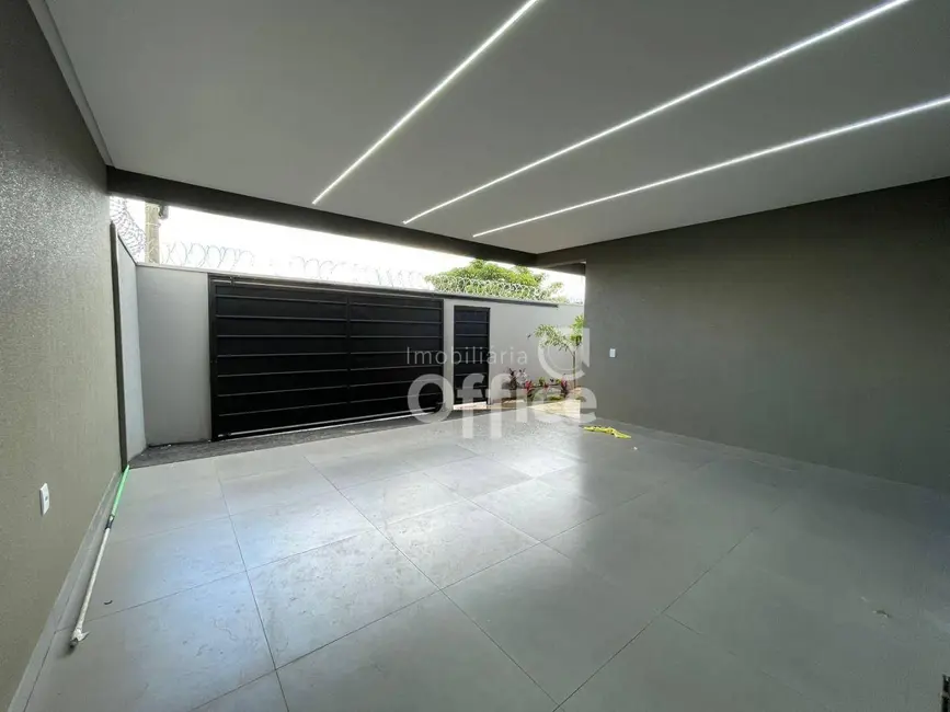 Foto 5 de Casa com 3 quartos à venda, 300m2 em Jibran El Hadj, Anapolis - GO