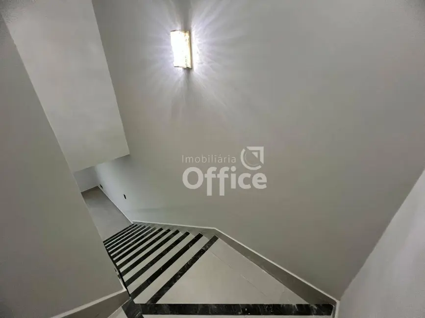 Foto 2 de Sobrado com 2 quartos à venda, 110m2 em Residencial Vale do Sol, Anapolis - GO