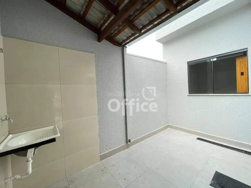 Foto 4 de Casa com 3 quartos à venda, 127m2 em Adriana Parque, Anapolis - GO