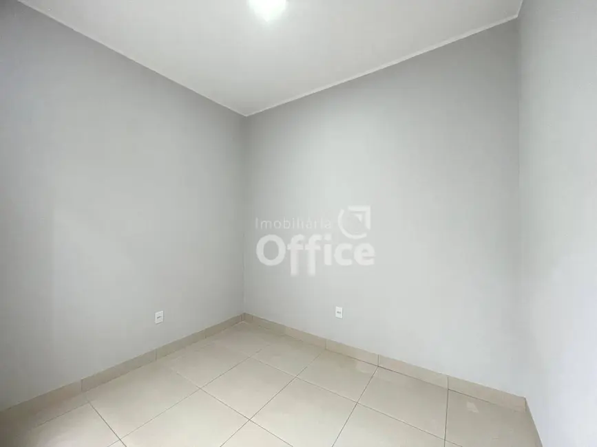 Foto 9 de Casa com 3 quartos à venda, 127m2 em Adriana Parque, Anapolis - GO