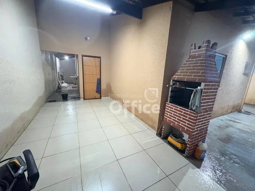 Foto 2 de Casa com 3 quartos à venda, 200m2 em Gran Ville, Anapolis - GO