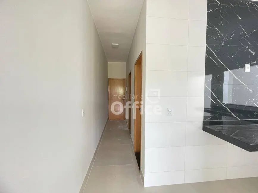 Foto 2 de Casa com 2 quartos à venda, 91m2 em Jardim dos Ipês, Anapolis - GO