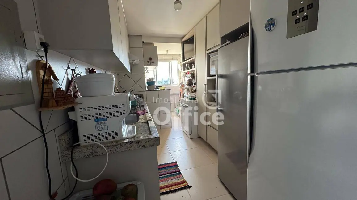 Foto 3 de Apartamento com 3 quartos à venda, 78m2 em Maracanã, Anapolis - GO