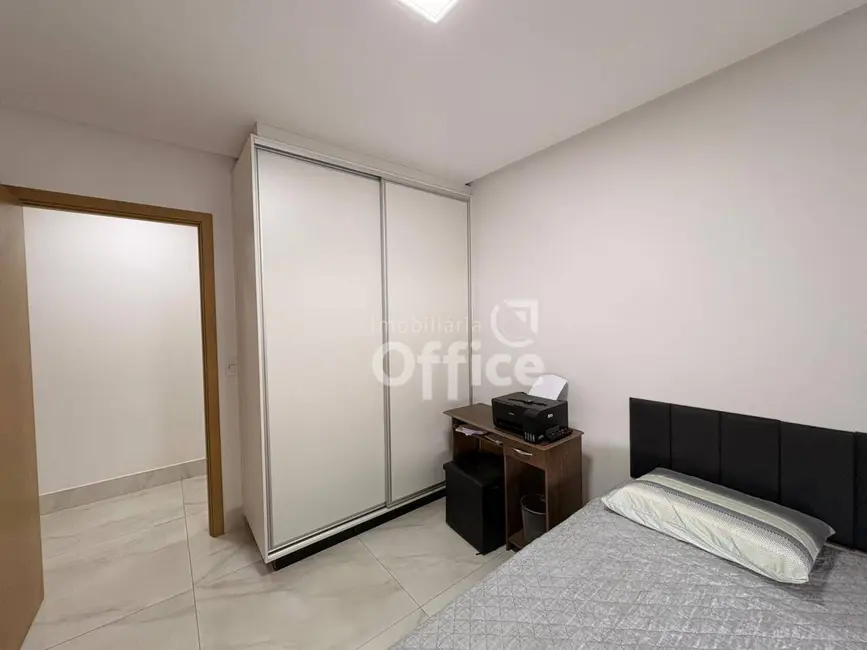 Foto 4 de Apartamento com 3 quartos à venda, 140m2 em Jundiaí, Anapolis - GO